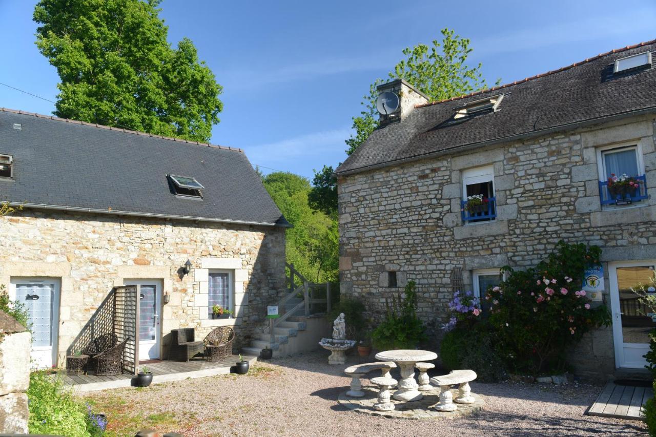 Le Domaine Du Pont Canon Plourivo Exteriör bild